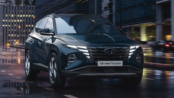Hyundai Tucson driving