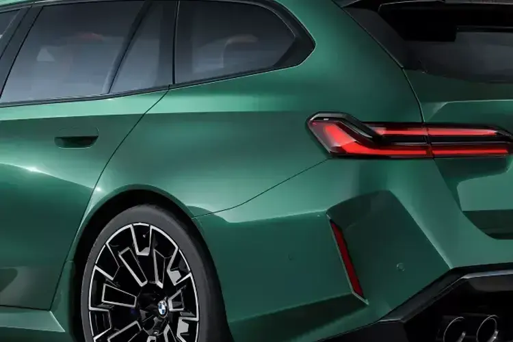 BMW M5 Touring 