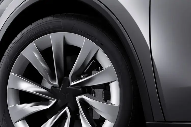 Tesla Model Y Hatchback Long Range RWD 5dr Auto