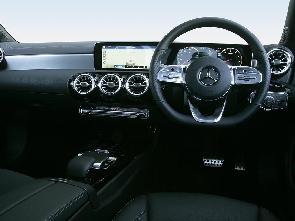 Mercedes-Benz Cla Class Coupe CLA 200 Premium 4dr Tip Auto